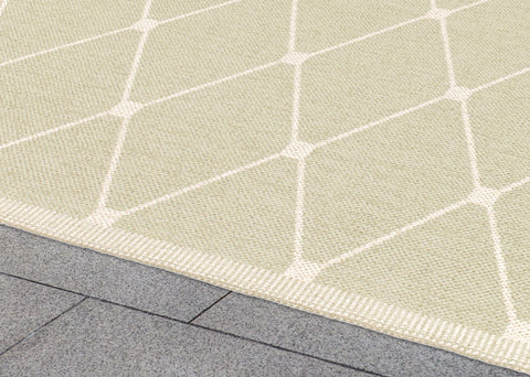 Pappelina REGINA Rug Collection